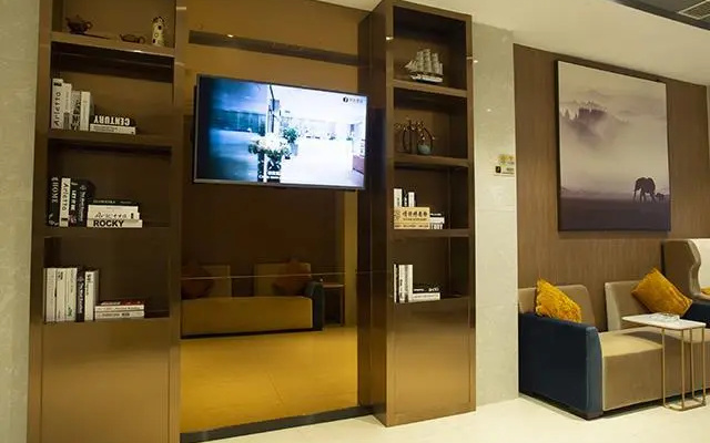 Jtour Inn Huanggang Wuxue City Square