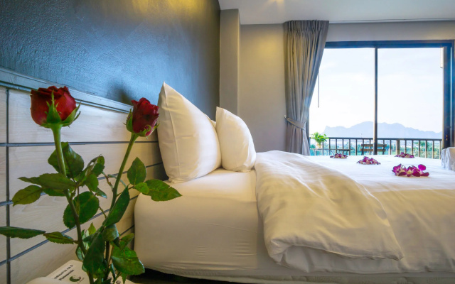 C Cha-am Hotel