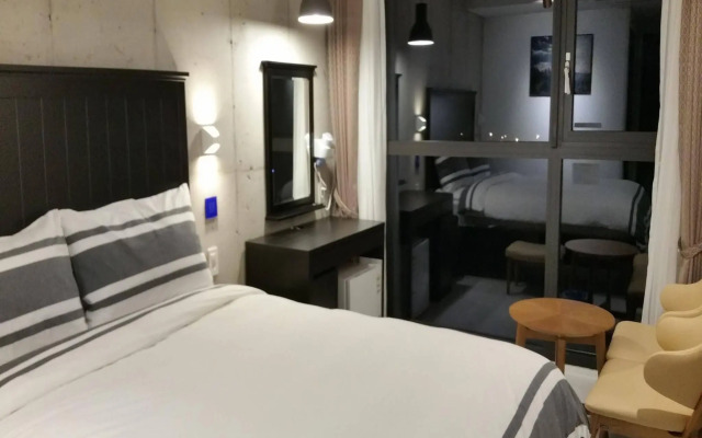 Cnb Hotel (Cozyandboutique)