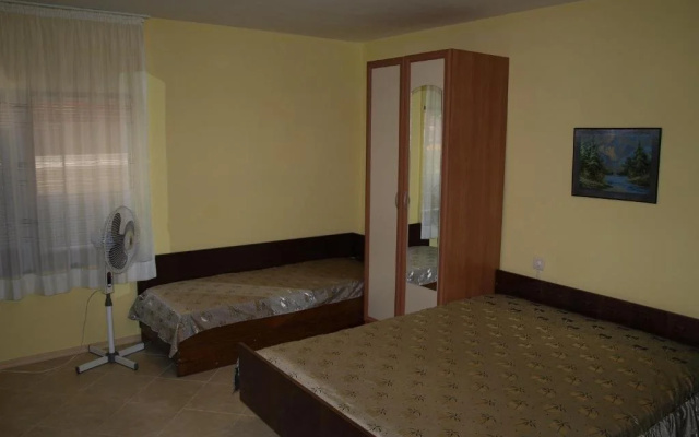 Guest Rooms "Kamberovi"
