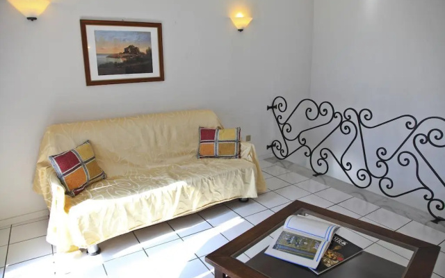 Gaia Apartment