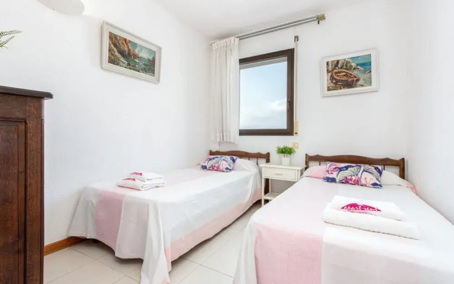 Top-floor Views in Empuriabrava