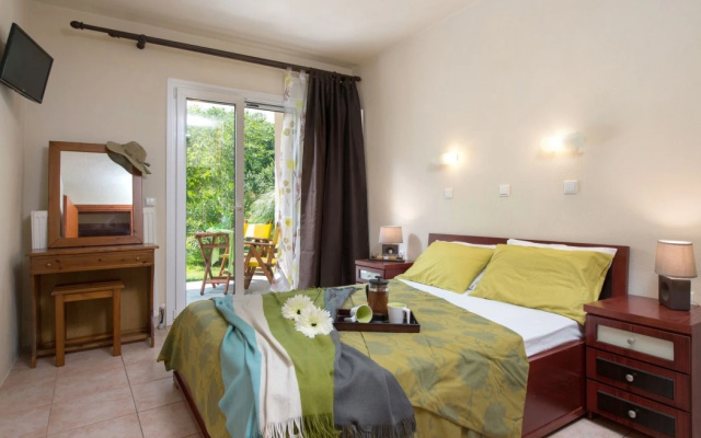 Paradise Garden Studios
