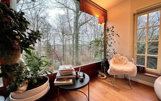 Charming Studio the Heart of the Forest