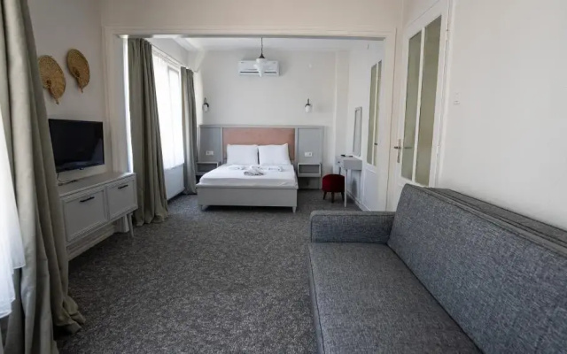 Ece Suites Apart