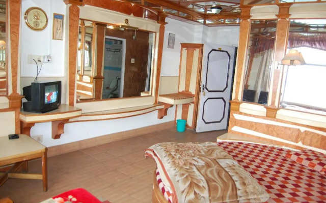 Hotel Gulmarg Regency