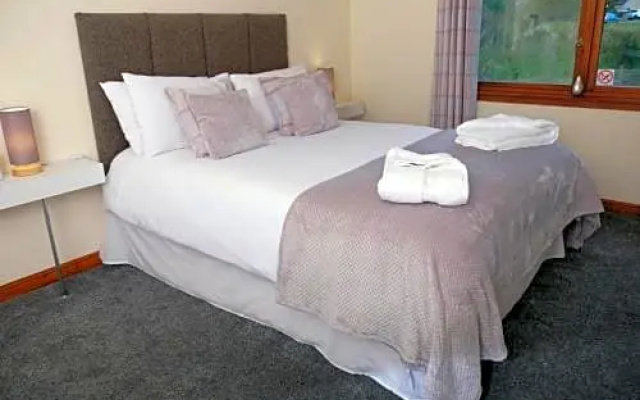 Alderwood B&B
