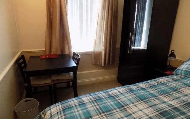 Comfort Rooms