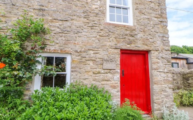 Storeys Cottage