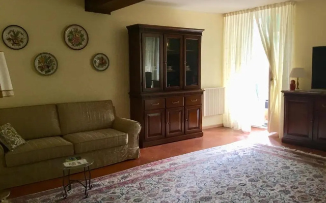 Central lakefront apartment