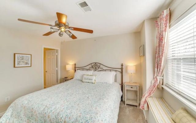 Branson Condo w/ Balcony, Near Silver Dollar City!