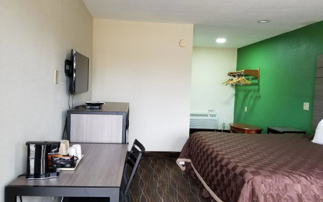 Americas Best Value Inn Alexandria