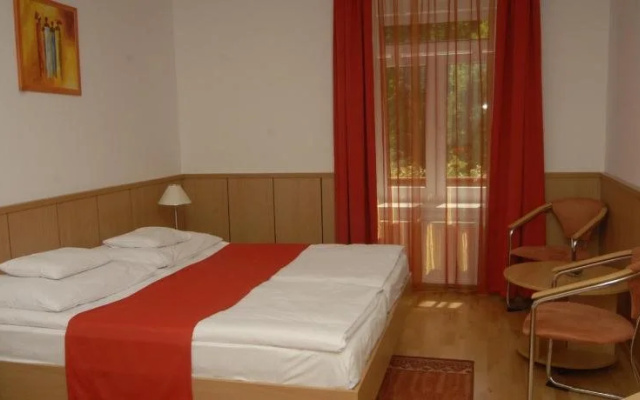 Park Hotel Nagyatád