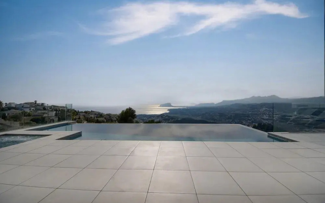 Villa Madi in Cumbre del Sol