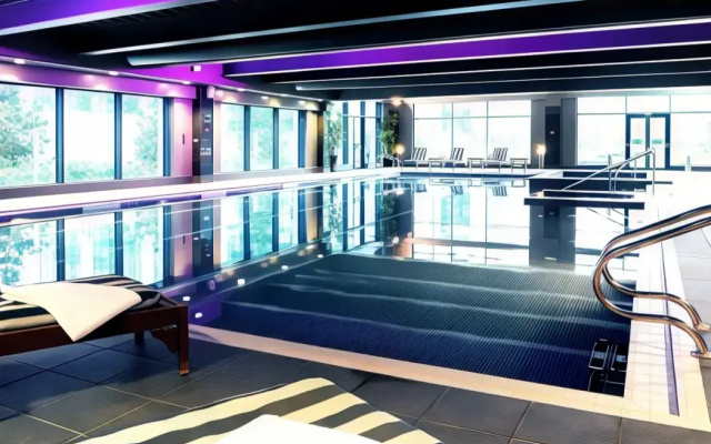 Premier Inn Manchester - Heaton Park