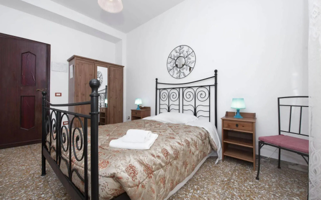 B&B A Room For Holiday
