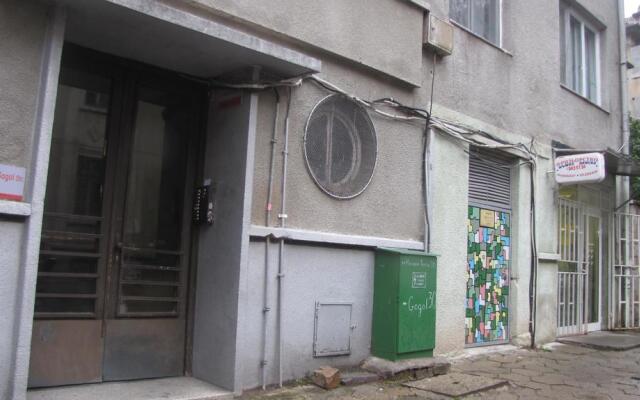 Отель Trakia Bed & Breakfast вид на фасад
