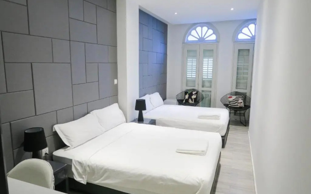 Comfy Studio 3 by ReCharge