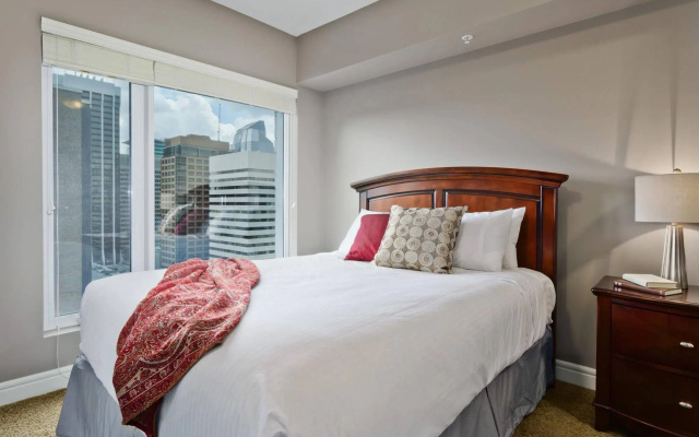 Executive Suites by Roseman - Five West