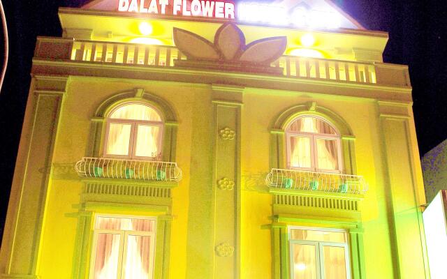 Отель Dalat Flower Далат вид на фасад