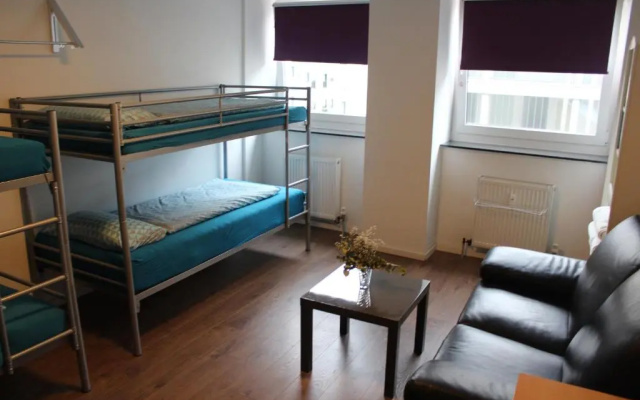 ROOMS in SHARED HOUSE SAARBRUCKEN Center