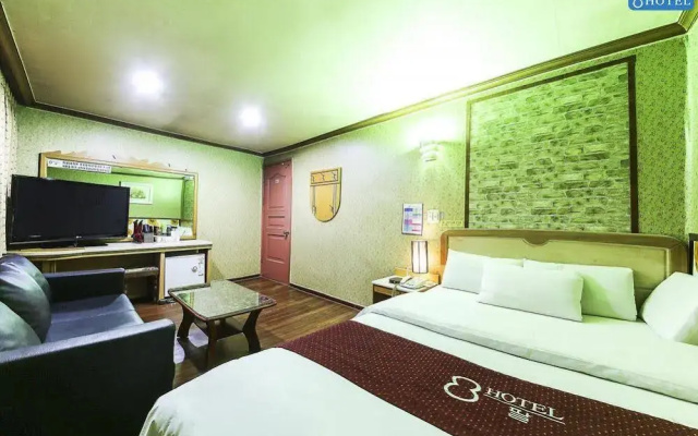 8 Motel