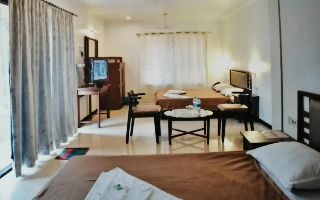 Hotel Maharaja Residency