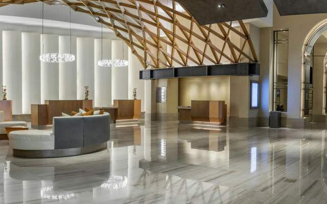 Omni Louisville Hotel