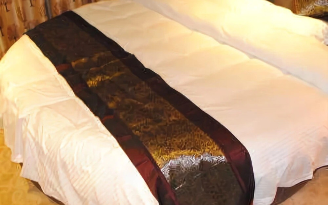 Fengxiang Shanzhuang Hotel