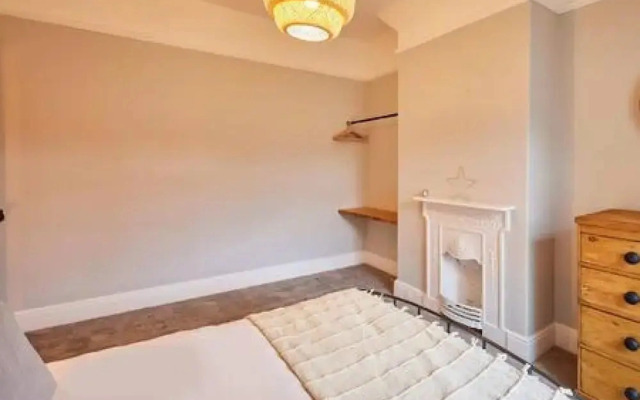 Host Stay Bath Street