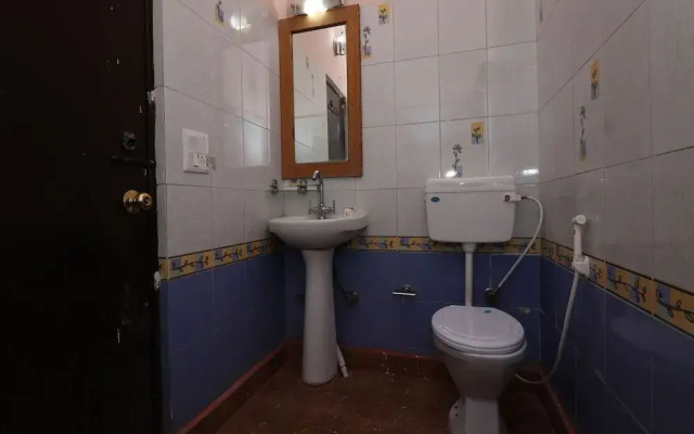 Hotel Laxmi Palace by OYO Rooms