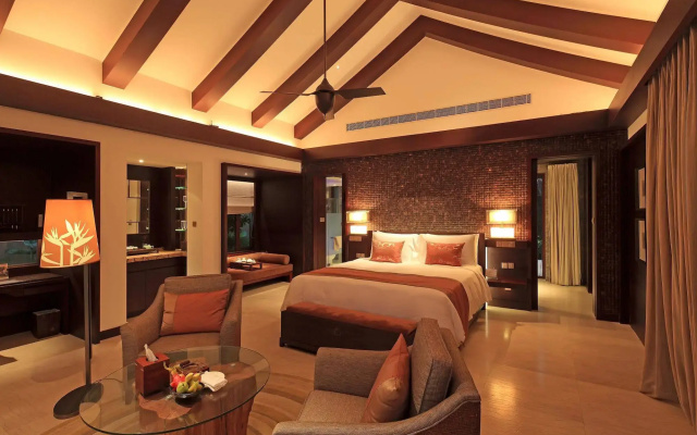 Narada Resort and Spa Perfume Bay