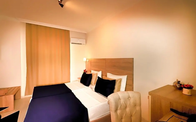 Savrose Suite Hotel