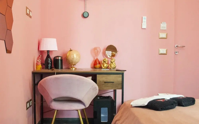 LH 51 Neapolitan Rooms