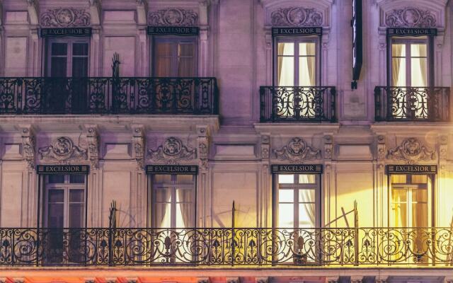 Отель Hôtel Excelsior Opéra вид на фасад