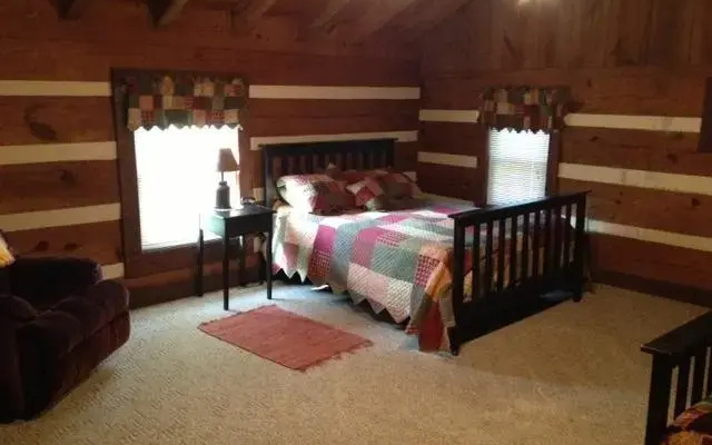 Horse & Buggy Country Inn