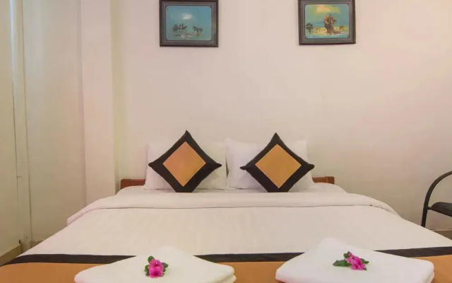 Siem Reap Bat Hotel