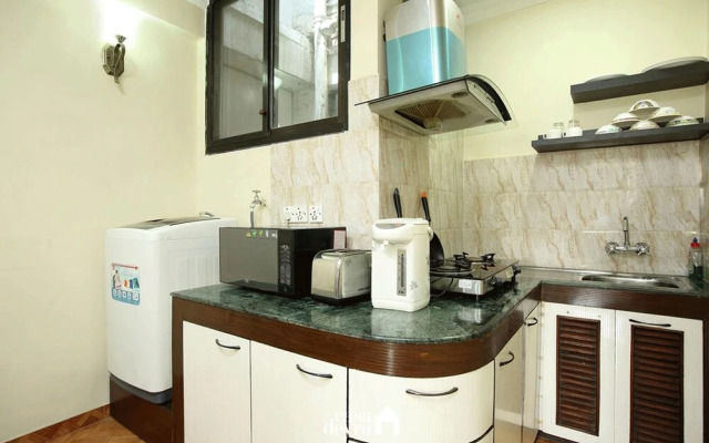Premium stay at Jhamel 1BHK Apartment