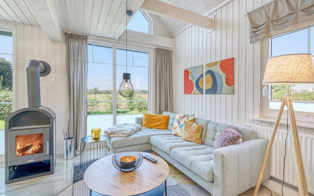 Amazing Home in Zerpenschleuse With 2 Bedrooms and Wifi
