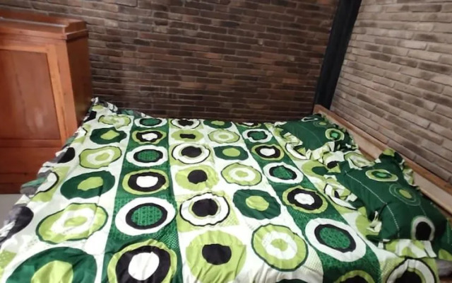 Homestay Kurnia - Hostel