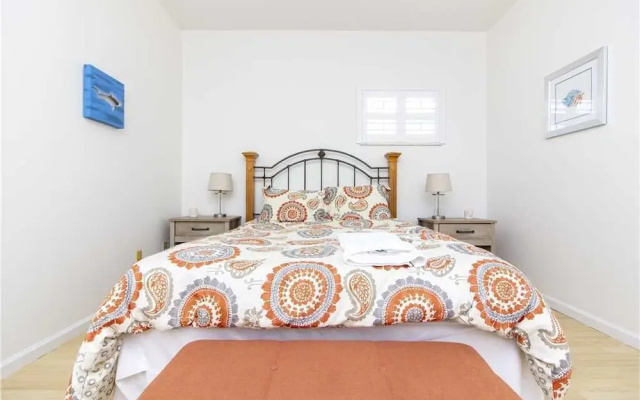 Seaside Bungalow - Three Bedroom Home