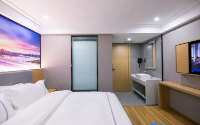 Yishang Intelligent Hotel (Wuhan Zuoling New Town)‌ ‌‌