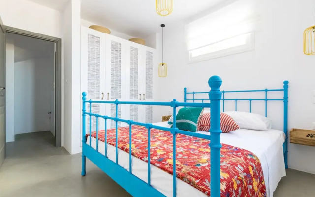 M4 Miloi 4 Luxury Villa in Kythnos