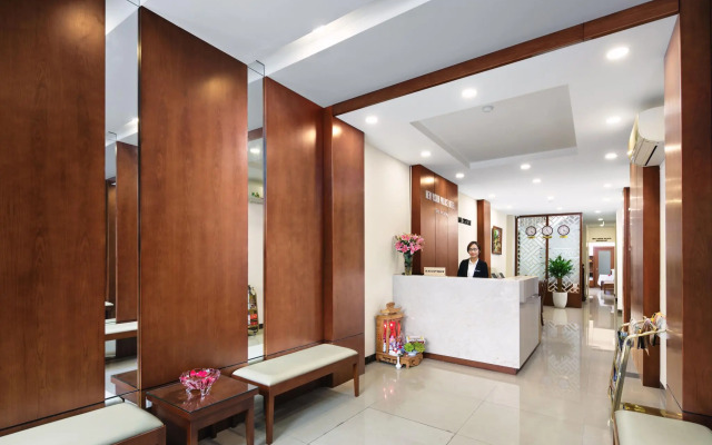 Dream Central Hotel