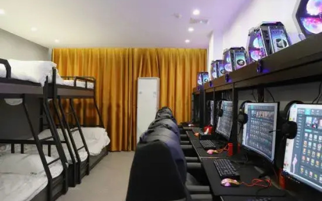 Longmao Apartment