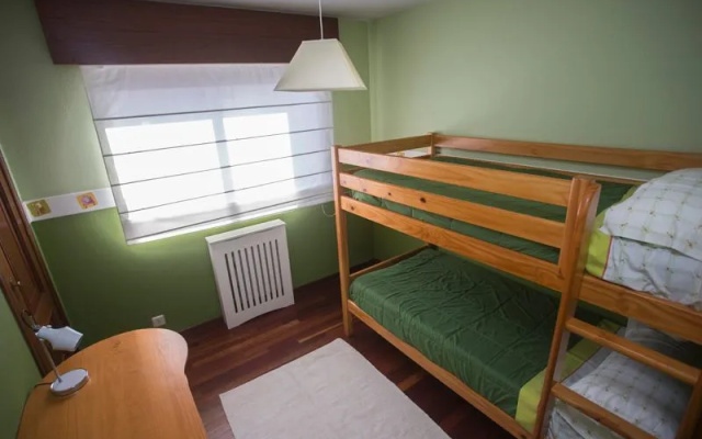 Apartment in Santiago de Compostela 100698