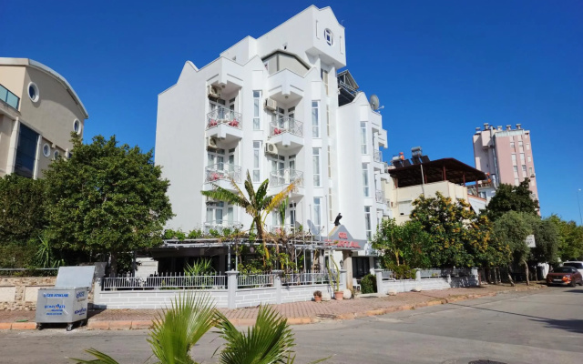 Kartal Hotel