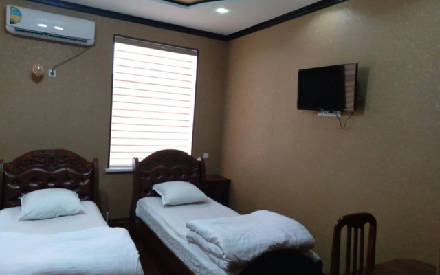 Chust Fayz Hotel