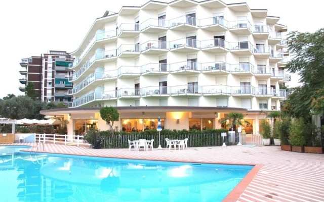 Hotel Bellevue Beach