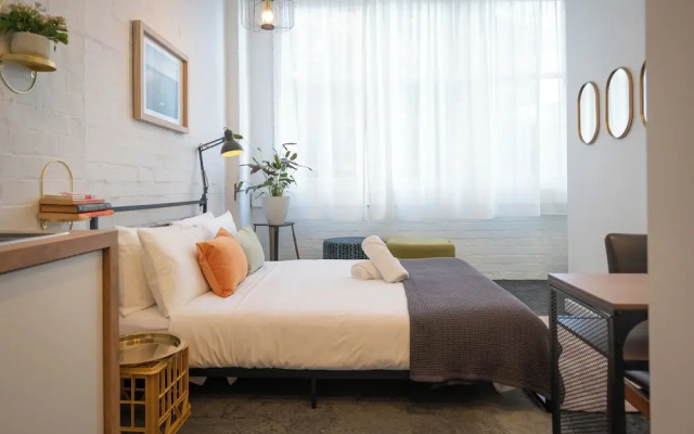 Kozyguru | Chic Studios | Oasis In The Heart Of Darlinghurst